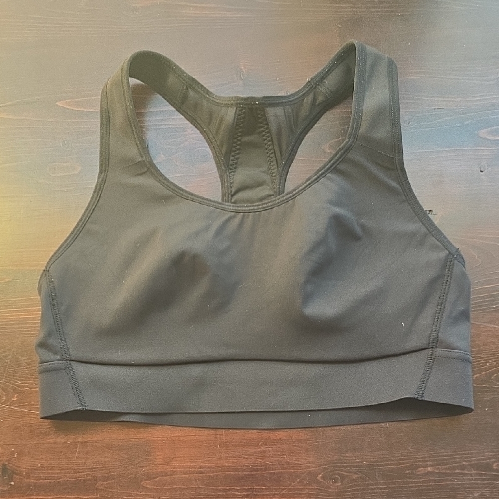 Athleta Black Racerback Medium Impact Sports Bra Size 34B/C Designed in S